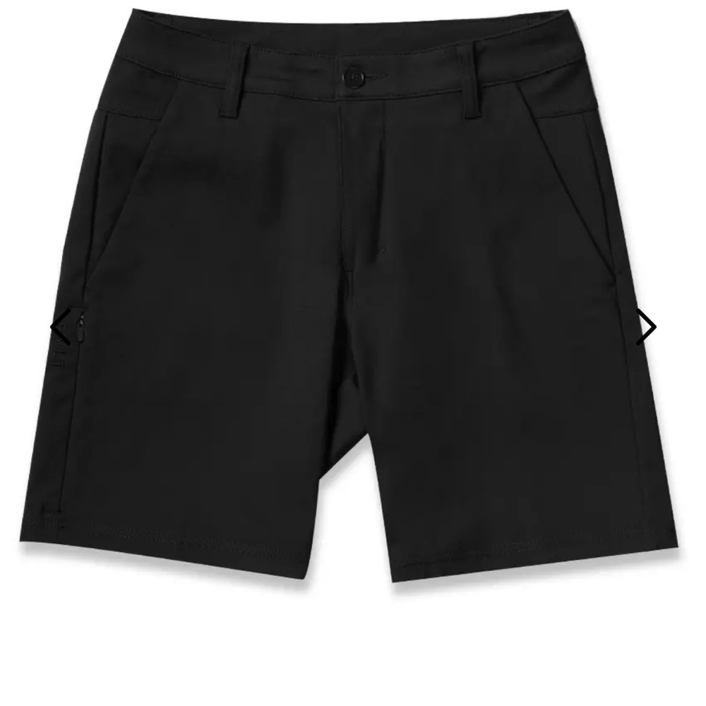 Men everyday Black Shorts size 31 New!